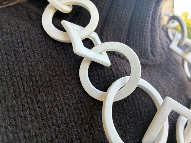 COLLIER MAILLE